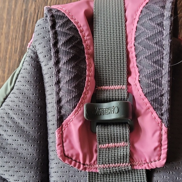 Camelbak Fannypack - Picture 9 of 11